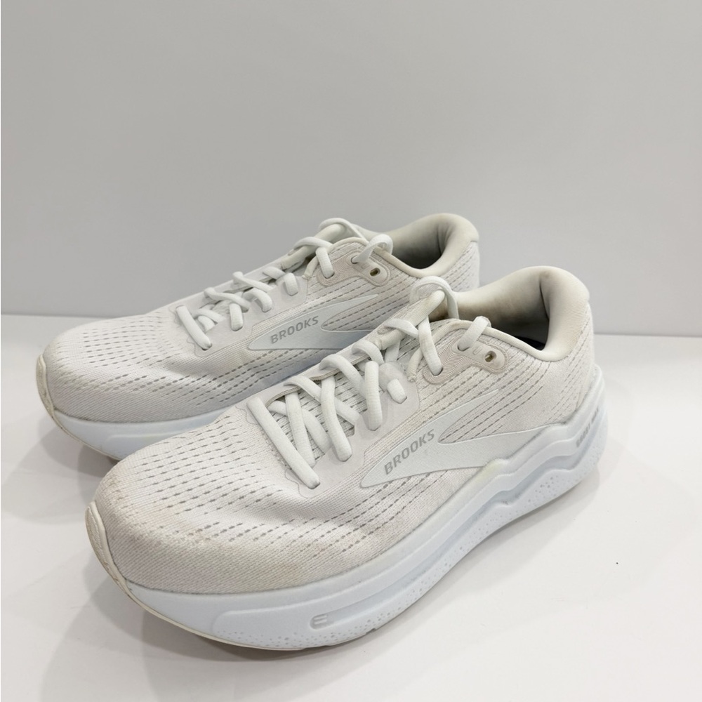 Brooks Ghost Max Women’s Shoes - Picture 7 of 9